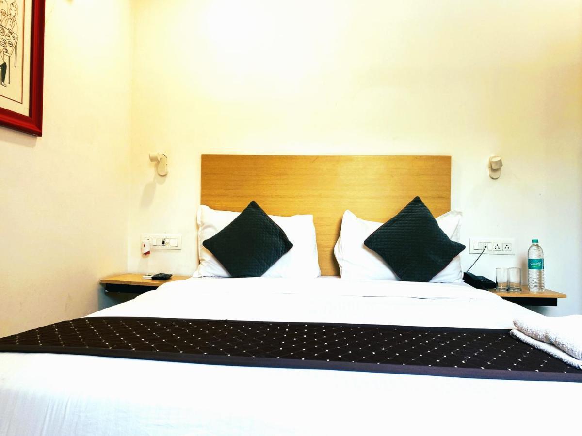 Qotel Hotel Ip Residency East Delhi Preet Vihar New Delhi Eksteriør bilde