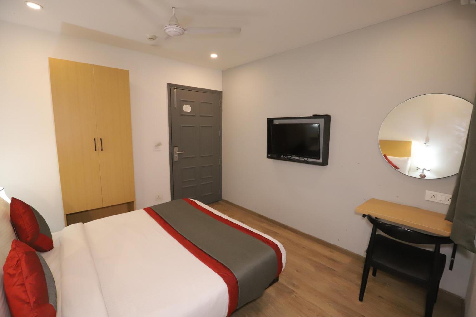 Qotel Hotel Ip Residency East Delhi Preet Vihar New Delhi Eksteriør bilde