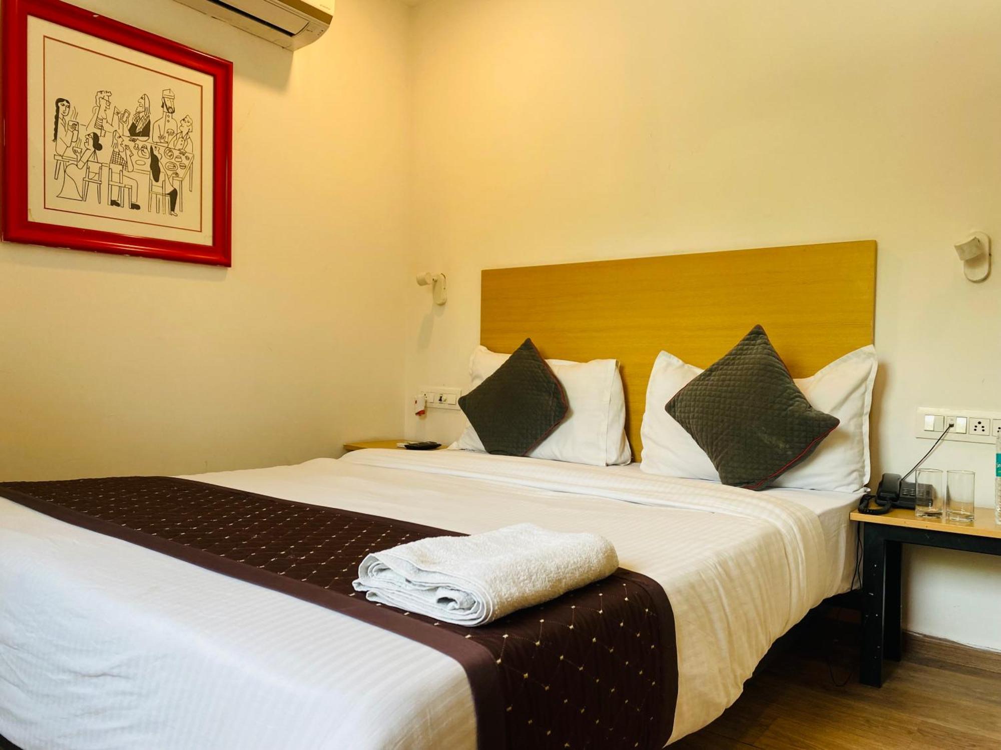 Qotel Hotel Ip Residency East Delhi Preet Vihar New Delhi Eksteriør bilde